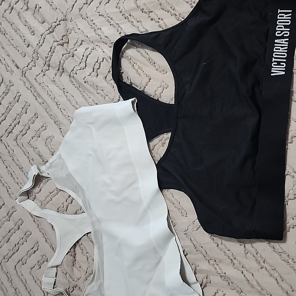 VS sports bras